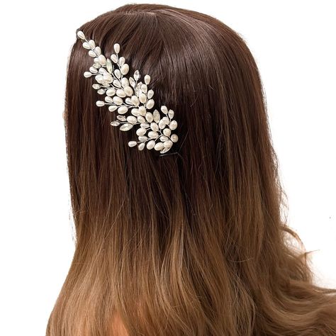 Handcrafted pearl hairpiece, the ideal accessory for both elegant updos and flowing loose hairstyles. ✨💜 #violette_uk #violettestoreuk #weddinghairaccessories #bridetobeinspiration Pearl Hairpiece, Elegant Updos, Elegant Updo, Loose Hairstyles, Wedding Hair Accessories, Hair Pieces, Wedding Inspo, Hairstyles, Hair Styles