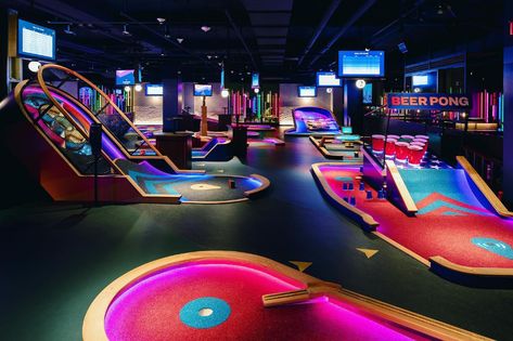 Puttshack in Georgia is a modern-day miniature golf course that all ages will love. Come enjoy a new way to play mini-golf! Indoor Putt Putt, Golf Bar, Indoor Mini Golf, Putt Putt Golf, Crazy Golf, Miniature Golf Course, Mini Golf Course, Miniature Golf, Bowling Alley