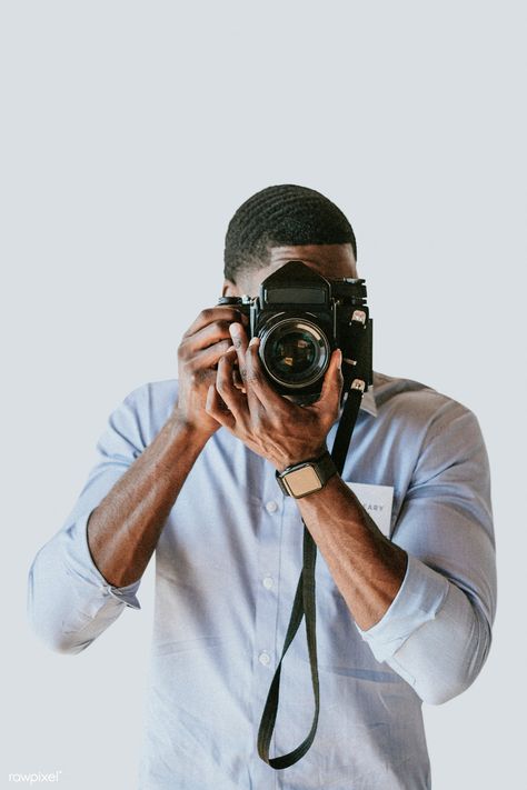 Black photographer capturing a picture with a retro film camera | premium image by rawpixel.com / Felix Raw Portrait, Retro Film Camera, White Camera, Vintage Film Camera, Vintage Man, Photographer Camera, Retro Film, Self Portrait Poses, Inspiration Photo