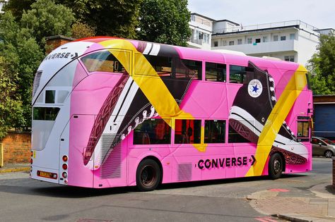 LT 975 Bus Graphics, Bus Branding, New Routemaster, Bus Advertising, Bus Wrap, Y2k Inspo, Subway Map, Van Wrap, Environmental Graphic Design