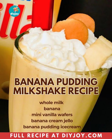 This banana pudding milkshake is packed with banana flavors, ice cream, and vanilla wafers. It's creamy, sweet, and delicious. Banana Pudding Shake, Peach Milkshake Recipe, Pudding Milkshake, Banana Pudding Milkshake, Banana Pudding Ice Cream, Peach Milkshake, Easy Cream Pie, Cornbread Muffins Recipe, Easy Banana Pudding