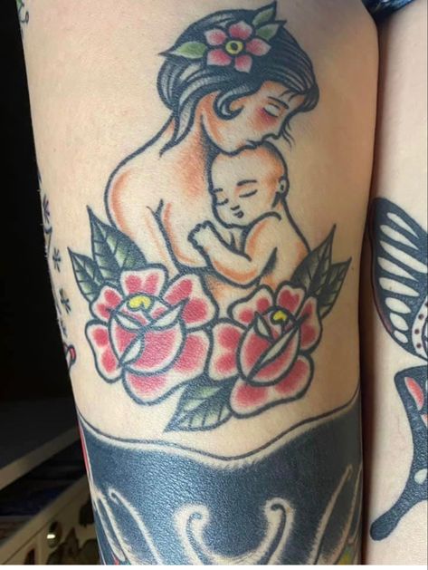 Mother Daughter Tattoos Traditional, Traditional Tattoo Baby, Trad Sleeve, Mama Tattoos, Daniel Tattoo, Traditional Tattoo Woman, Tattoos 2023, Mother Tattoos For Children