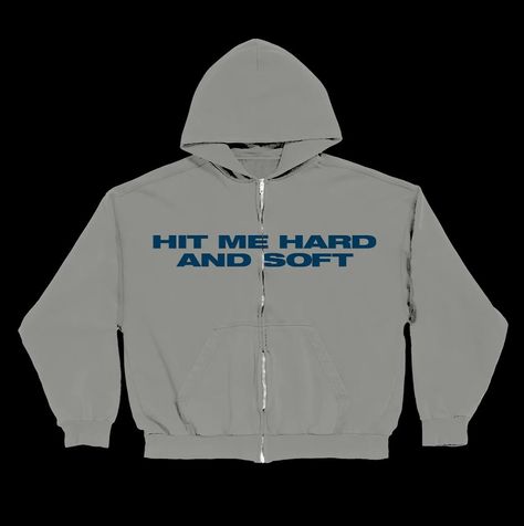 HIT ME HARD AND SOFT GREY ZIPPER HOODIE @billieeilish #billieeilish Grey Zipper Hoodie, Billie Eilish Merch, Soft Hoodie, Streetwear Outfits, Y2k Streetwear, Zipper Hoodie, Christmas Wishlist, Billie Eilish, Fitness Inspo