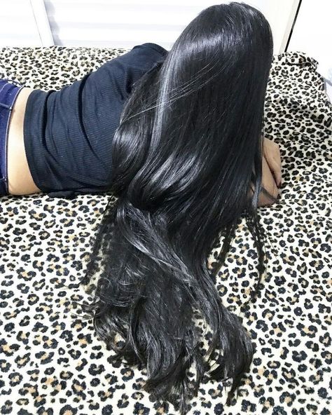 Long Shiny Hair, Long Dark Hair, Long Black Hair, Long Hair Women, Beautiful Long Hair, Silky Hair, Shiny Hair, Long Black, Gorgeous Hair