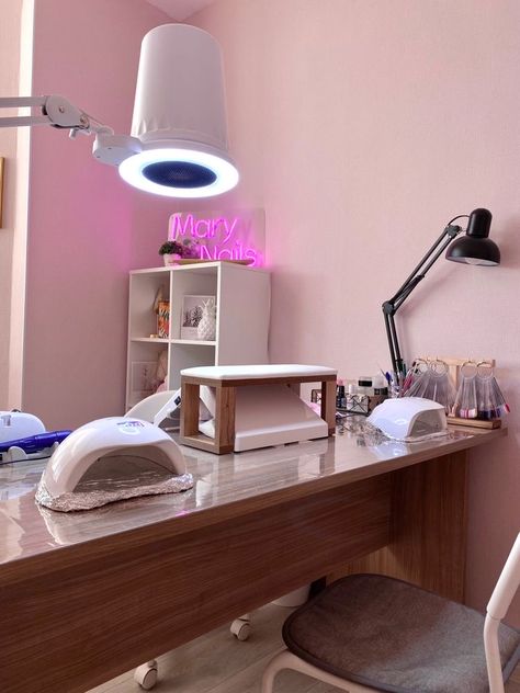 Nail Station Ideas Small Spaces, Nail Desk Ideas, Lash Suite Ideas, Lash Suite, Nail Studio Decor, Lash Room Ideas, Eyelash Decor, Manicure Station, Nail Room Ideas