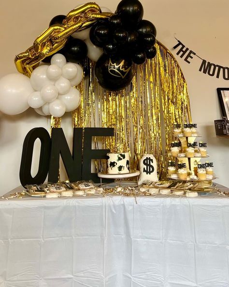 The Biggie One Birthday, Biggie Smalls Party Theme, Biggie Smalls Birthday Party, The Big One Biggie Smalls Birthday, Biggie Small Birthday Party, Biggie Smalls Party, 1st Birthday Biggie Smalls, Biggie Themed First Birthday, Biggie Smalls 1st Birthday Party