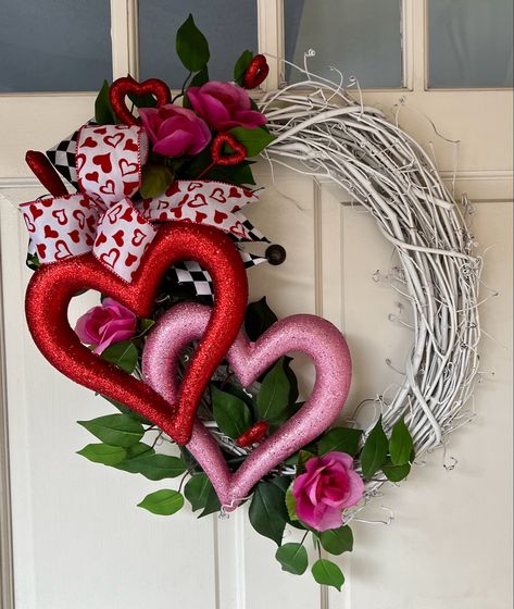 Valentine Wreaths, Valentine Day Wreaths, Valentine Wreath, Valentine Decorations, Wreath, Valentines Day, Halloween, Quick Saves