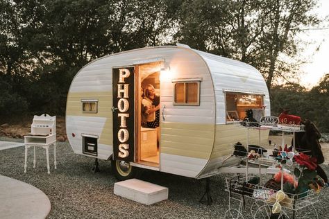 Photo Camper Booth, Vintage Trailer Photo Booth, Caravan Photo Booth, Photo Booth Trailer, Vintage Camper Photo Booth, Photo Camper, Trailer Photo Booth, Photo Booth Camper, Camper Photo Booth