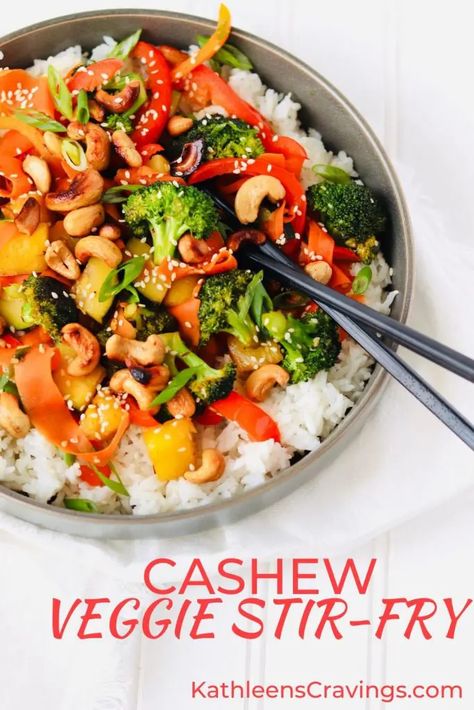 Veggie Cashew Stir Fry, Pineapple Stir Fry Vegetarian, Meatless Stir Fry, Pineapple Veggie Stir Fry, Vegan Cashew Stir Fry, Veggie Centered Meals, Recipes With Cashews, Fresh Vegetarian Recipes, Cashew Broccoli