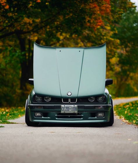 E30 Bmw Wallpaper, Bmw E30 M3 Wallpapers, Bmw E30 Aesthetic, Bmw E30 Wallpapers, Bmw 318is E30, Bmw E30 Cabrio, Bmw E30 325, Bmw Compact, Bmw 2002 Tii