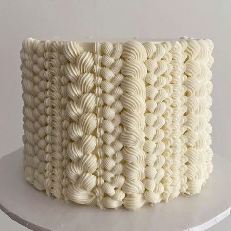 Woven Cake Design, Cable Knit Cake, Sweater Cake, Knitting Cake, Button Cake, Best Wedding Cakes, Crochet Cake, Wafer Paper Flowers, Hat Cake