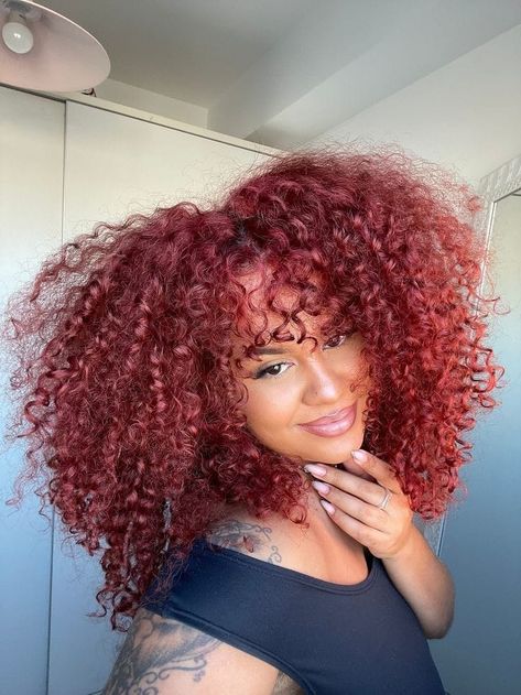 (1) Facebook Deep Red Curly Hair, Black Woman Red Hair, Burgundy Curly Hair, Curly Hair Red, Cinnamon Hair, Dyed Curly Hair, Red Hair Inspo, Red Curly Hair, Hair Color Streaks