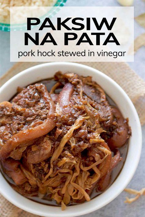 Paksiw Na Pata, Pata Recipe, Juicy Pork Loin, Meat Cooking Times, Filipino Food Dessert, Pork Hock, Filipino Dishes, All Recipes, Brazilian Food