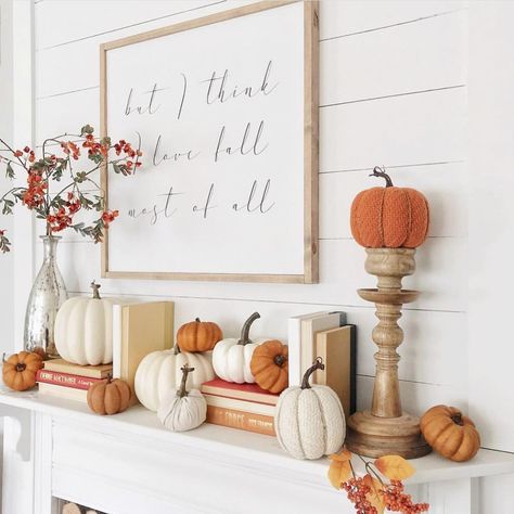 Diy Home Decor For Apartments Renting, Piano Decor, Coastal Fall, Small Space Interior Design, I Love Fall, Fall Mantel, Fall Inspo, Love Fall, Decor Buy