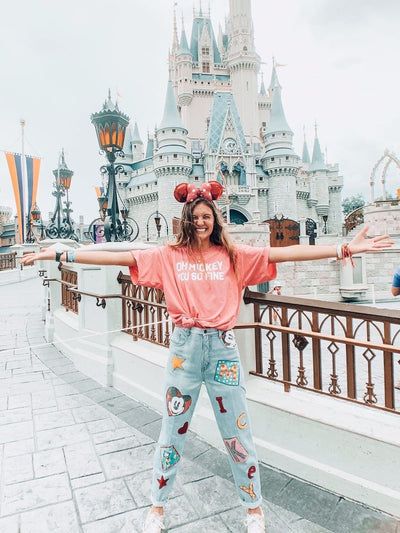 Cake Castle, Disney Park Outfit, Disney Trip Outfits, Disney Outfits Women, Disney Parque, Disney Themed Outfits, Cute Disney Outfits, Disney World Pictures, Disney World Outfits