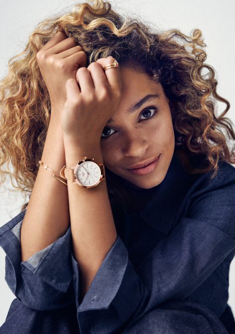 Watch Campaign Photography, Watch Photography With Model, Watch Model Poses, Watch Model Photography, Watch Poses Women, Watch Shoot Photography, Watch Photoshoot Ideas, Watch Photography Ideas, Izzy Bizu