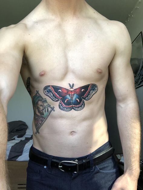 Moth Chest Tattoo Men, Cecropia Moth Tattoo, Moth Chest Tattoo, Under Chest Tattoo, Cecropia Moth, Master Tattoo, Surreal Tattoo, Moth Tattoo, Stomach Tattoos