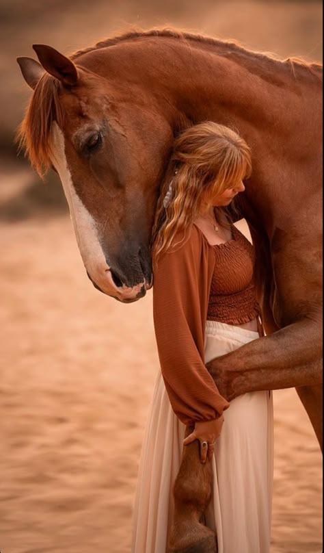 Senior Horse Photography, Equestrian Photoshoot, Horse Photoshoot Ideas, Equine Photography Poses, Horse Senior Pictures, Cute Senior Pictures, Horse Photography Poses, Pictures With Horses, Western Photoshoot