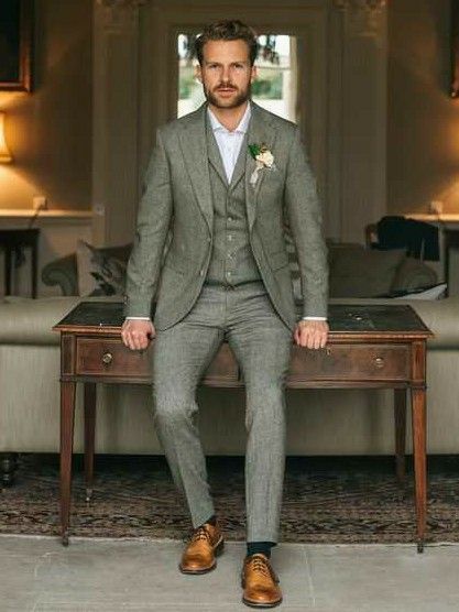 Sage Suit Men Wedding, Wedding Day Suits For Men, Olive Green Groom Attire, Sage Green Tweed Wedding Suit, Groom Suit Style, Groom Suit Garden Wedding, Groom Suit Spring Wedding, Olive Groom Suit, Olive Wedding Suit