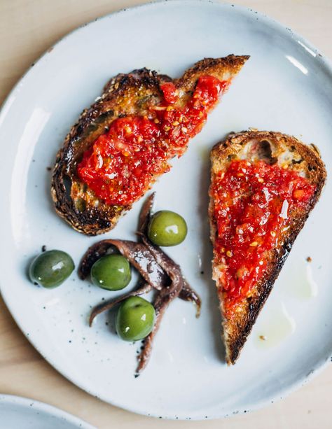 Pan con Tomate (Spanish-Style Tomato Toasts) | Brooklyn Supper Tomato Toast, Tomato Season, Toasted Bread, Summer Eating, No Cooking, Spanish Style, Pretty Food, Summer Recipes, Sea Salt