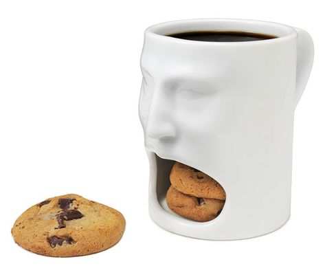 Weird Coffee Mug Design | 15 Beautiful and Unusual Mugs/Cups Design – DesignSwan.com Back To University, Cookie In A Mug, Creative Coffee, Funny Coffee Cups, Cookie Cups, Face Mug, Milk N Cookies, Cawan Kopi, Unique Coffee