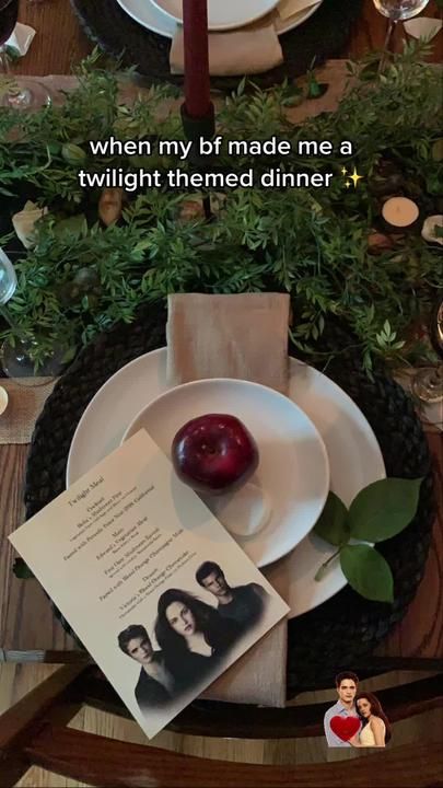 Twilight Viewing Party, Twilight Birthday Decorations, Twilight Themed Dinner, Twilight Party Invitations, Twilight Party Aesthetic, Twilight Dinner Party, Twilight Themed Bachelorette Party, Twilight Aesthetic Party, Twilight Themed Party Food