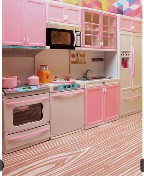 KIDS PLAY 💕💕💕💕💕 Barbie Kitchen Set, Kitchen Towels Storage, Modern Kitchen Set, Rangement Makeup, Kitchen Sink Cabinet, Kitchen Sets For Kids, Girls Playroom, Kids Play Kitchen, Towel Holders