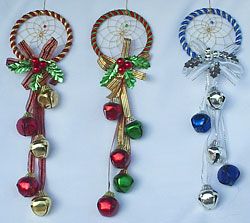 Christmas Dreamcatcher, Dreamcatcher Christmas, New Year's Eve Crafts, Diy Tree Decor, Horseshoe Crafts, Native American Crafts, Cowboy Christmas, Nativity Crafts, Beaded Christmas Ornaments