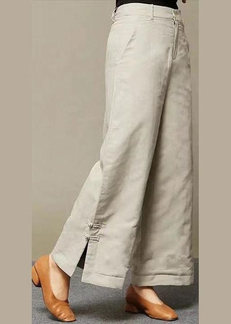 Cotton Linen Pants Women, Clothing Fabric Patterns, Women Trousers Design, Linen Style Fashion, Cotton Pants Women, Dapper Mens Fashion, Retro Pants, Cotton Linen Pants, High Fashion Outfits