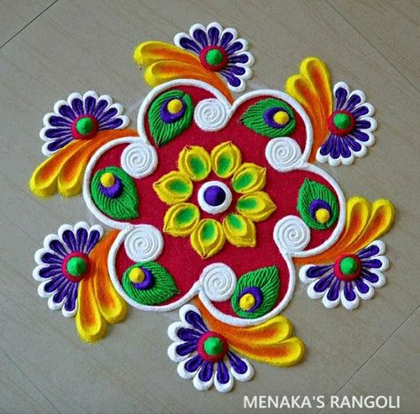 Round Rangoli, Rangoli Designs Photos, Rangoli Designs Simple Diwali, Latest Rangoli, Easy Rangoli Designs Diwali, Colorful Rangoli, Special Rangoli, Small Rangoli, Rangoli Designs Flower