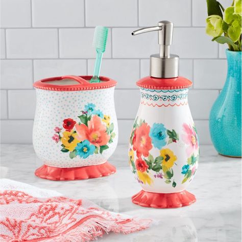 18 Pioneer Woman Decor Items We're Shopping Now Pioneer Woman Kitchenware, Pioneer Woman Kitchen Decor, Pioneer Woman Kitchen, Bath Accessories Set, Bathroom Accessory Sets, Crystal Figurines, Sweet Romance, The Pioneer Woman, House Remodel