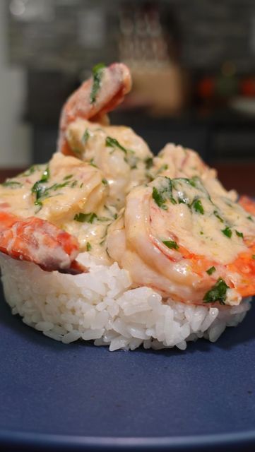 Shrimp Topping For Fish, Argentina Shrimp Recipes, Large Shrimp Recipes, Gourmet Shrimp Recipes, Cooked Prawn Recipes, Leftover Shrimp Recipes, Dragon Shrimp, Cilantro Shrimp, Fish Casserole