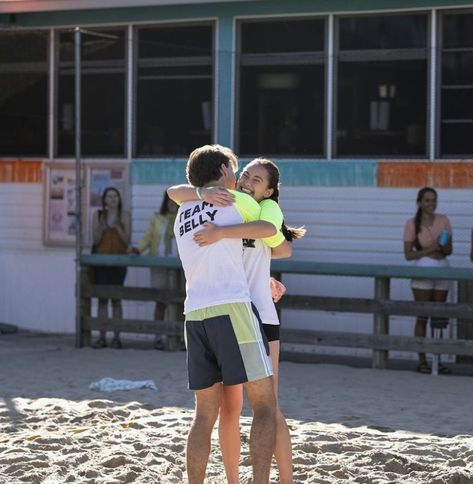 The Summer Turned Pretty, Summer Turned Pretty, Belly And Conrad, Connie Fisher, Chris Briney, Belly Conklin, Lola Tung, Volleyball Tournaments, Beach Wall Collage