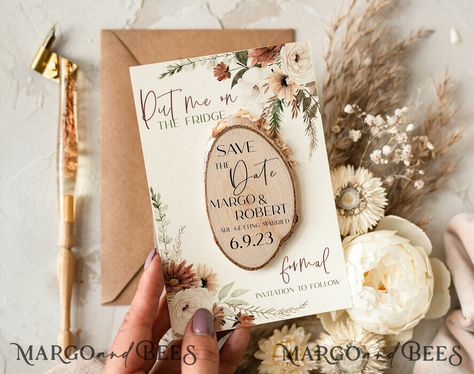 Announce your wedding in style with our Boho Save the Date Cards and Wooden Slice Magnets. These unique save the dates bring a rustic charm and a craft-inspired design to your special day. Each wooden slice magnet is carefully crafted to complement the natural elegance of your wedding theme, making them the perfect blend of boho chic and nature-inspired beauty. Our wedding save the date cards are paired with a wooden slice magnet, allowing your guests to display your save the date on their frid Wood Slice Magnets, Rustic Card Box, Nouveau Wedding, Save Our Date, Unique Save The Dates, Rustic Save The Dates, Wedding Magnet, Magnet Crafts, Summer Wedding Outdoor