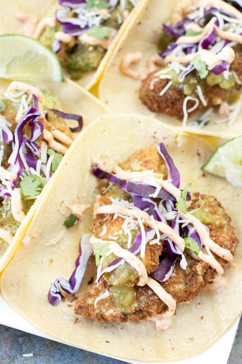 Fried Avocado Tacos are vegetarian and totally packed with flavor. A great meal in less than 30 minutes! Fried Avocado Tacos, Avocado Taco, Fried Tacos, Veggie Tacos, Plant Based Recipes Dinner, Avocado Fries, Meatless Monday Recipes, Vegetarian Cabbage, Tex Mex Recipes