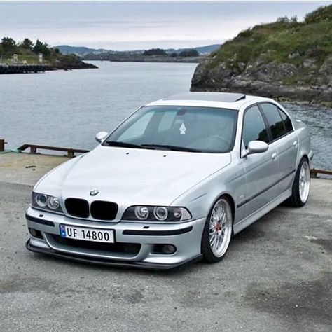 Bmw 540i E39, Bmw E39 M5, E39 M5, Flying Cars, Serie Bmw, Bmw Motors, Bmw E38, Custom Chevy Trucks, Best Jdm Cars