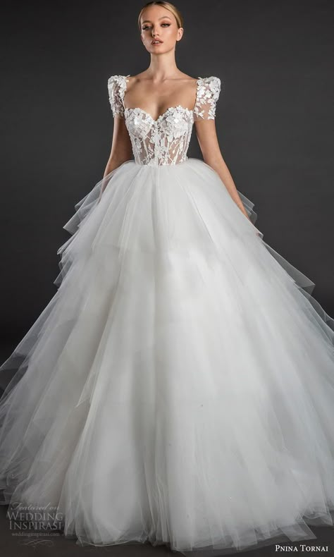 Puff Sleeve Ball Gown Wedding Dress, Corset Wedding Gown With Sleeves, Corset Wedding Dress With Short Sleeves, Wedding Dresses Pinina Torne, Pnina Tornai Wedding Dress 2023, Puff Sleeves Wedding Gown, Wedding Gown For Short Bride, Panina Torne Wedding Dress, Wedding Gowns For Short Brides