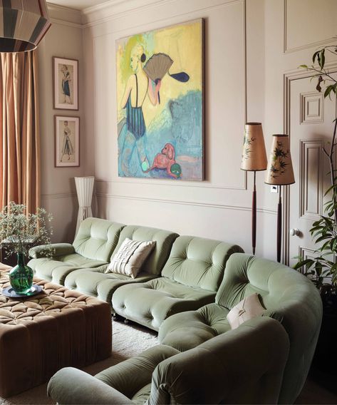 This characterful London townhouse is a master class in layering textures, patterns and colors | Buffet Table Lamps, London Townhouse, Interior Design Advice, Green Furniture, Mid Century Dining, Neutral Color Scheme, Romantic Homes, Room Lamp, Living And Dining Room