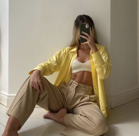 Yellow Top Outfit, Yellow Mirror, Top Bra, Yellow Beige, Beige Pants, Yellow Outfit, Beige Top, Yellow Shirts, Yellow Top