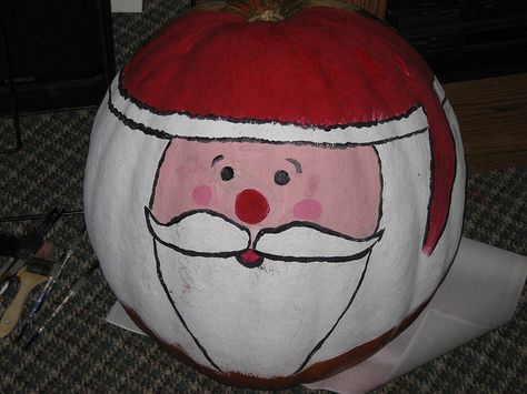 Santa Pumpkin Painted, Huge Pumpkin, Pumpkin Story, Pumpkin Snowmen, Christmas Pebble Art, Christmas Pumpkins, Painted Pumpkin, Christmas Window Decorations, Pumpkin Carving Templates