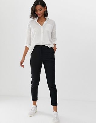 Women's Work Trousers | Slim & Skinny Work Trousers | ASOS Summer Work Outfits Curvy, Asos Outfit, Womens Outfit, Business Casual Outfits For Women, Office Outfits Women, Summer Work Outfits, Fashion Business Casual, Womens Business Casual, Mode Casual