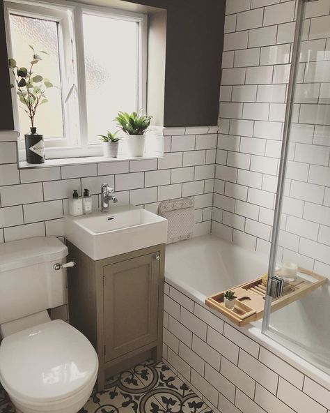 Sarah on Instagram: “Bathroom is still the only room 99% done (there’s always an outstanding job or two right?) We had to do the bathroom first as we were doing…” Renovate Small Bathroom, Small Bathroom With Bath, Large Bathroom Cabinets, Bathrooms Renovations, Small Bathroom Furniture, Small Bathroom Inspiration, Room Pics, Small Bathroom With Shower, Small Bathroom Layout