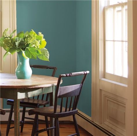 Look at the paint color combination I created with Benjamin Moore. Via @benjamin_moore. Walls: Polar Jade CC-754. Benjamin Moore Exterior Paint, Benjamin Moore Green, Van Deusen Blue, Best Blue Paint Colors, Yellow Paint Colors, Furnitur Ruang Keluarga, Color Combinations Paint, Blue Paint Colors, Green Paint Colors