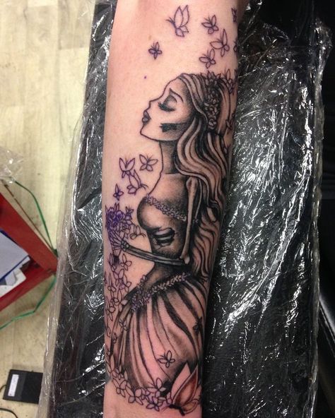 Corps Bride Tattoo, Corpse Bride Butterfly Tattoo, Emily Corpse Bride Tattoo, Corpse Bride Tattoo Ideas, Georgia Tattoos, Dark Whimsical Aesthetic, Corpse Bride Butterfly, Corpse Bride Tattoo, Bride Tattoo