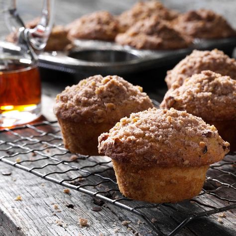 Morning Maple Muffins Maple Muffins, Muffin Flavors, Maple Recipes, Simple Muffin Recipe, Cinnamon Muffins, Sweet Muffin, Best Bread Recipe, Breakfast Pancakes, Healthy Muffins