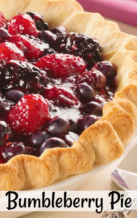 Have you ever had a "bumbleberry" pie? It's not what you think it is! Berry Cream Cheese Pie, Bumbleberry Pie, Berry Cream Cheese, Mr Food Recipes, Mixed Berry Pie, Cream Cheese Pie, Cheese Pie, Pastry Pie, Berry Pie