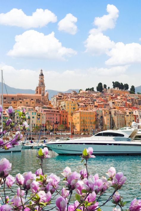 French Riviera: A Traveler's Guide to the Cote d'Azur French Riviera Aesthetic, Culture Of France, Yacht Aesthetic, Best Yachts, Italy History, Yacht Life, The French Riviera, Luxury Yacht, French Culture