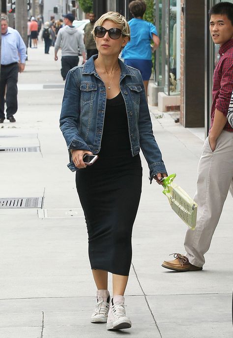 Elsa Pataky exuded a sporty aesthetic in a black tank dress, high-top sneakers, and a denim jacket while hitting the streets of Beverly Hills. Womens High Top Sneakers Outfit, Black Tank Dress Outfit, High Top Sneaker Outfit, High Top Sneakers Outfit, High Tops Outfit, Tank Dresses Outfit, Sporty Aesthetic, Elsa Pataky, Effortless Outfit