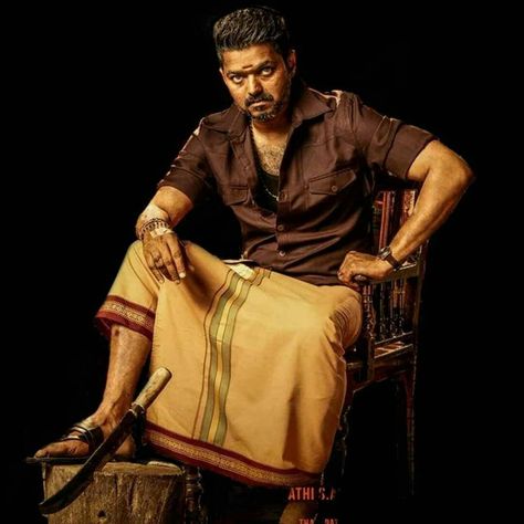 Rayappan Vijay, Kaththi Vijay, Vijay Wallpaper, Movies To Watch Hindi, Vijay Thalapathy, Ms Dhoni Wallpapers, Prabhas Pics, Joker Images, Army Images