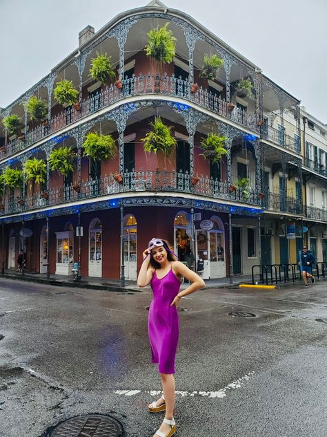 New Orleans Womens Fashion, Louisiana Outfits New Orleans, New Orleans Aesthetic Outfit, Nola Outfit, Nola Fashion, New Orleans Outfit, Louisiana Fashion, New Orleans Fashion, Purple Silk Dress